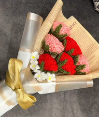 Pink and Red Roses Bouquet