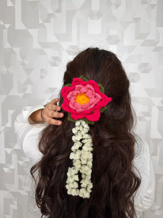 Lotus Gajra