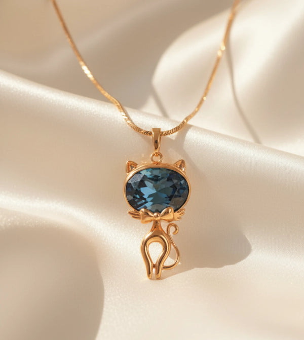 The Blue Belle Necklace