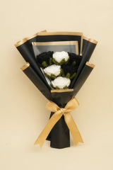 B&W Rose Bouquet