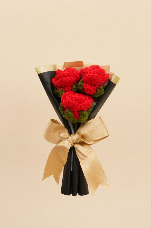 Mini 3 Red Rose bouquet