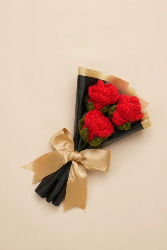 Mini 3 Red Rose bouquet