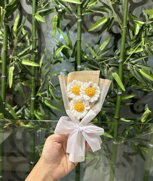 Mini Daisy Bouquet