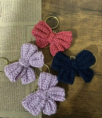 bow keychain