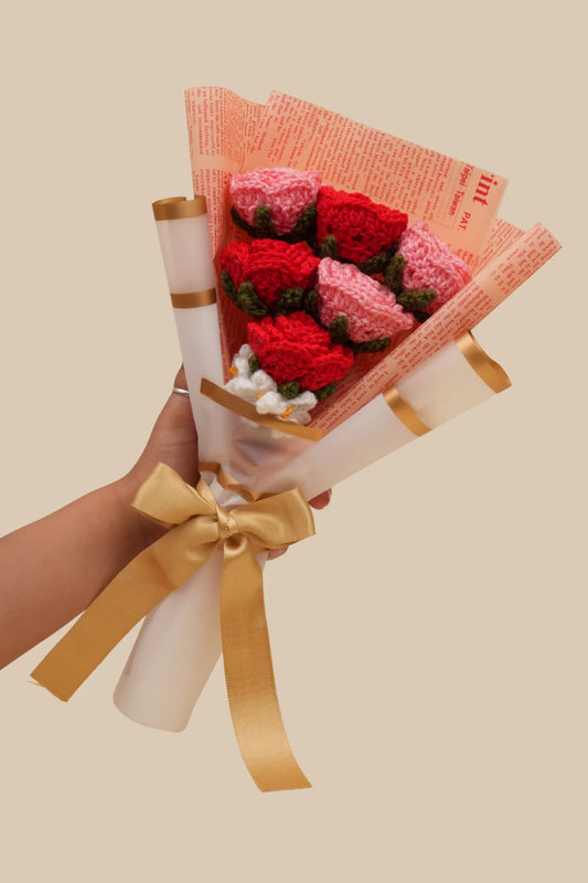 Pink and Red Roses Bouquet
