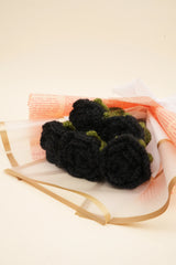 5 Black Roses Bouquet